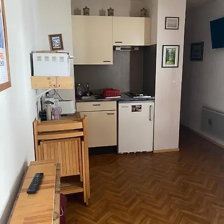 Апартаменты Au Pied Des Pistes Saint-Aventin