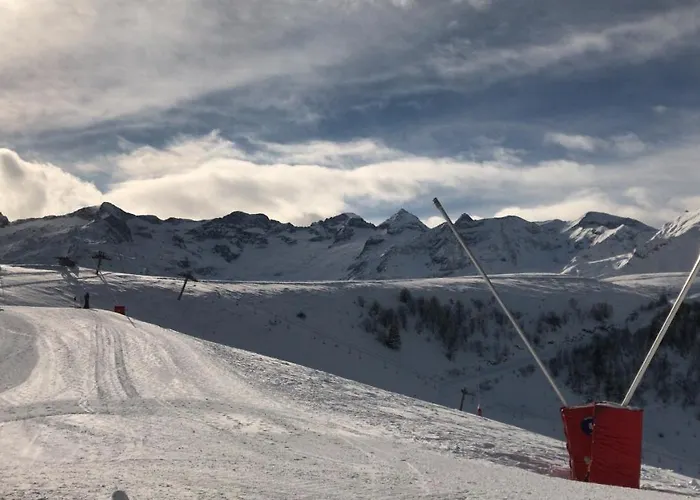 Au Pied Des Pistes *